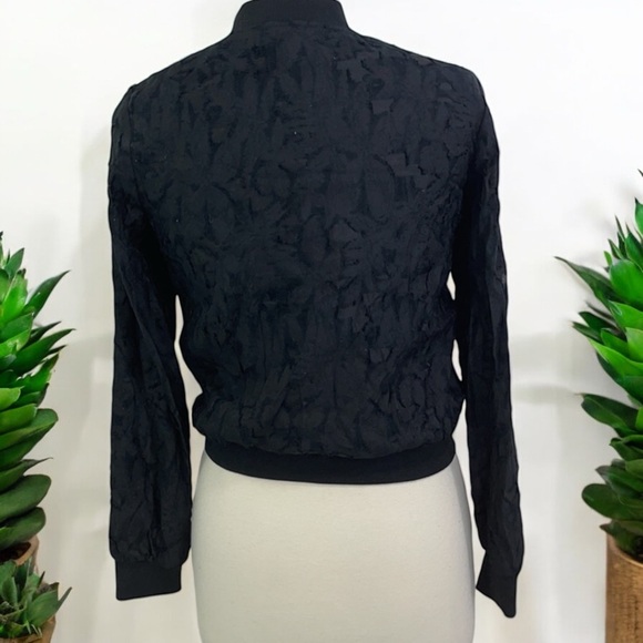 H&M Black Lightweight Patterned Bomber Jacket - Picture 12 of 15